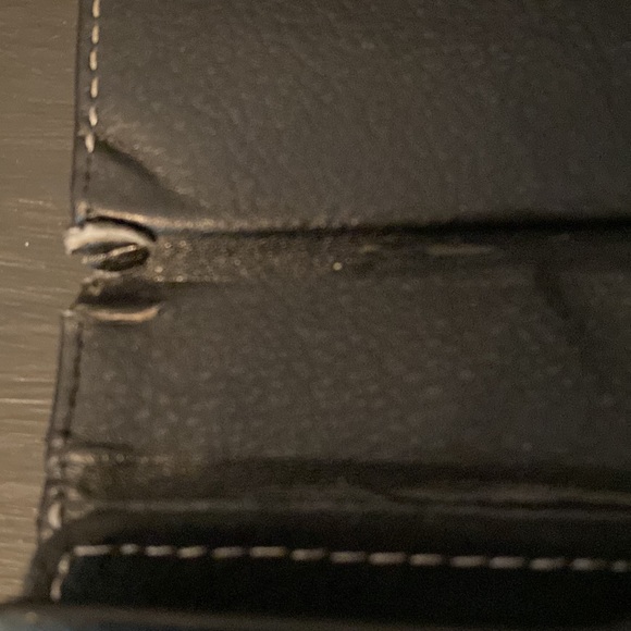 Kensington KeyFolio Bluetooth Keyboard For iPad2 used - Picture 9 of 12